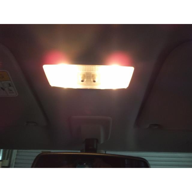 デイズルークス DBA-B21A フロントルームランプ 室内灯 純正品番26410