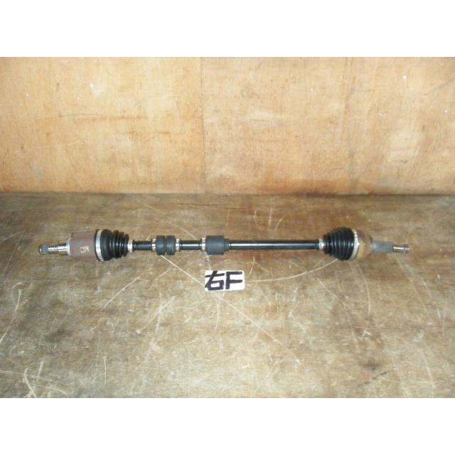 ジューク DBA-YF15 右フロントドライブシャフト 純正品番39100-1KA5B