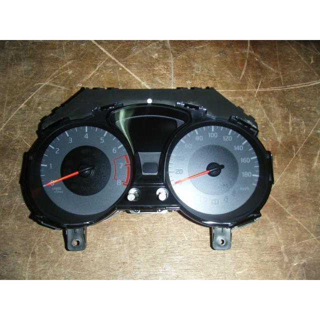 ジューク DBA-YF15 スピードメーター NA車 純正品番24820-1TY0A