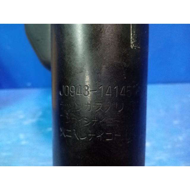 アクアDAA-NHP10 純正サスペンション ストラットショックアブソーバー アクアDAA-NHP10 純正サスペンション ストラットショック