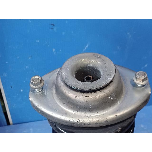 アルト DBA-HA25S 左フロントストラット 純正品番41602-64L01 管理番号