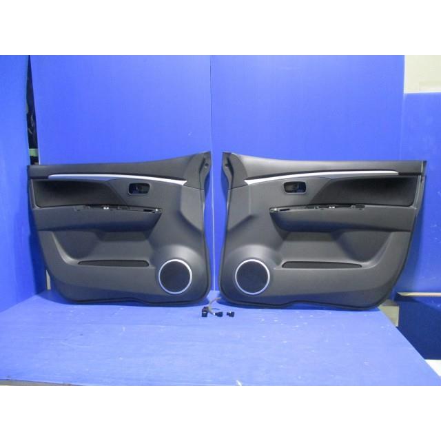 ワゴンR ワゴンR DBA-MH23S 左右フロントドアトリムセット 内張り