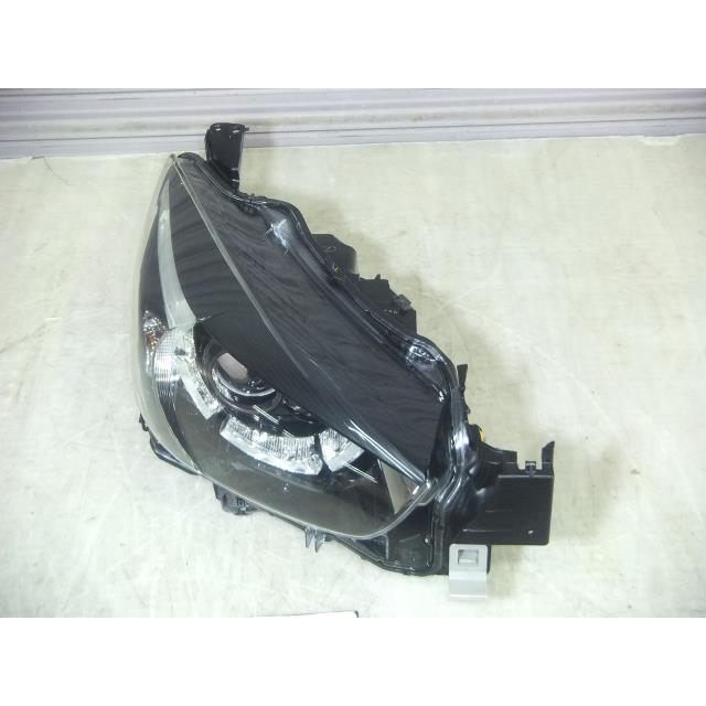 デミオ DBA-DJ3FS 右ヘッドランプ 右ヘッドライト 純正品番D09L-51 