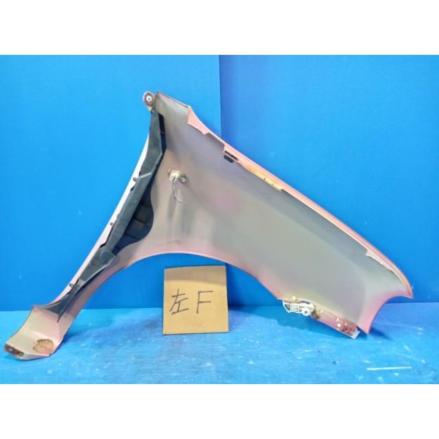 ラパン DBA-HE22S 左フロントフェンダー カラー番号ZKU チェリーピンク