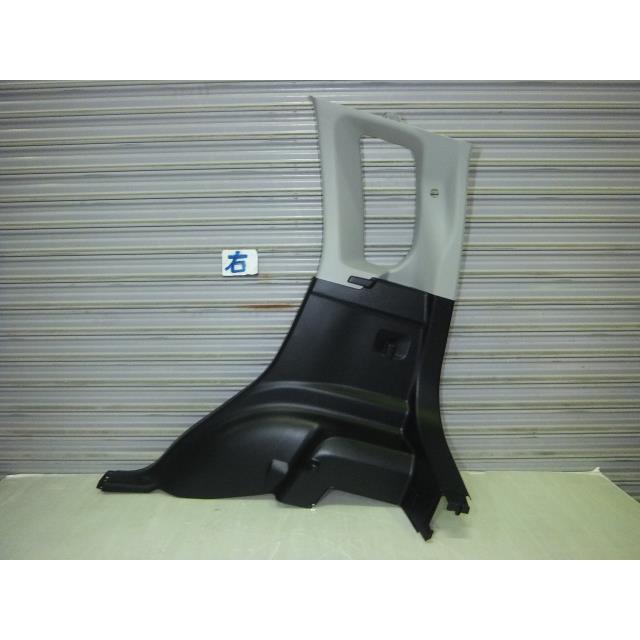 ワゴンR ワゴンR DAA-MH55S 右リアクォータートリム 純正品番76250