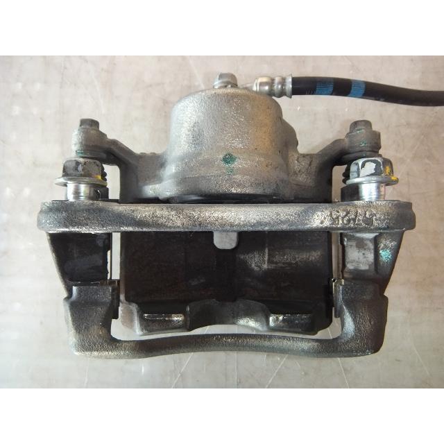 Jade ジェイド DAA-FR4 右フロントキャリパー 純正品番45018-SZW-000