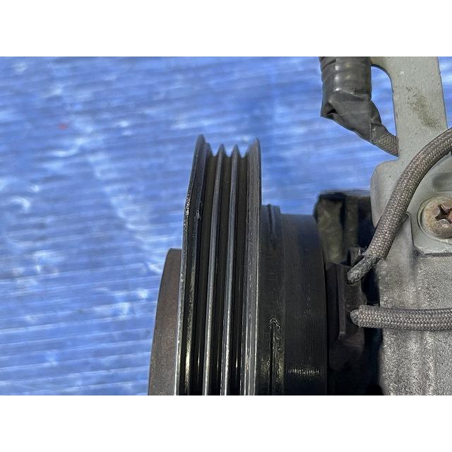 タント DBA-L375S エアコンコンプレッサー A/C AC 純正品番88320-B2020