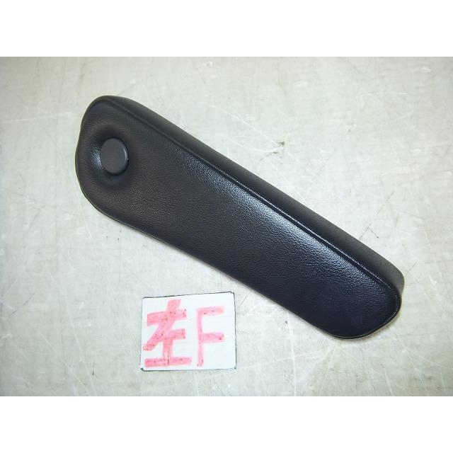 ヴォクシー DBA-ZRR70W 左フロントアームレスト 純正品番72880-28G40