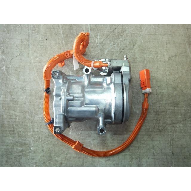 フィット 6AA-GR3 エアコンコンプレッサー A/C AC 純正品番38800-6Y0
