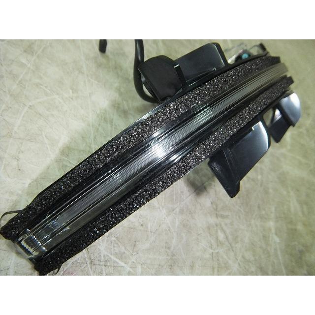 フィット 6AA-GR3 右ドアミラーウインカー 純正品番34300-TZA-J01 管理