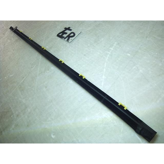 N-ONE DBA-JG1 左リアドアアウター水切りモール 純正品番72950-T4G-J02