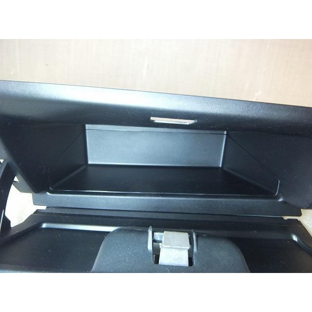 N-ONE DBA-JG1 グローブボックス 純正品番77511-T4G-003ZD 管理番号