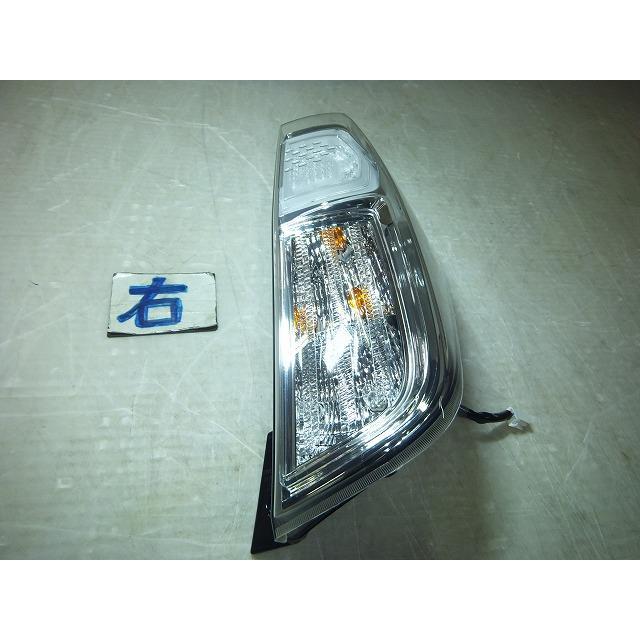 デイズルークス DBA-B21A 右テールランプ ブレーキランプ ストップ