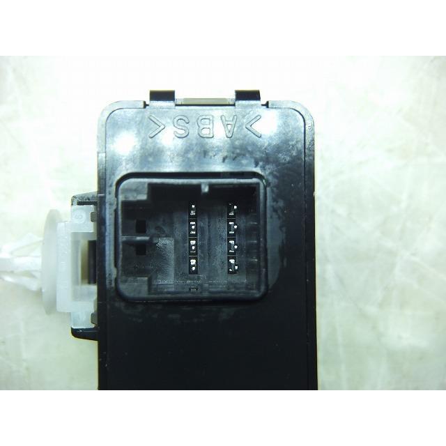 デイズルークス DBA-B21A ストップランプリレー 純正品番8624A004 管理 