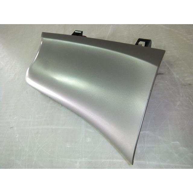 フィット DAA-GP1 左アッパーボックス蓋 純正品番77511-TF0