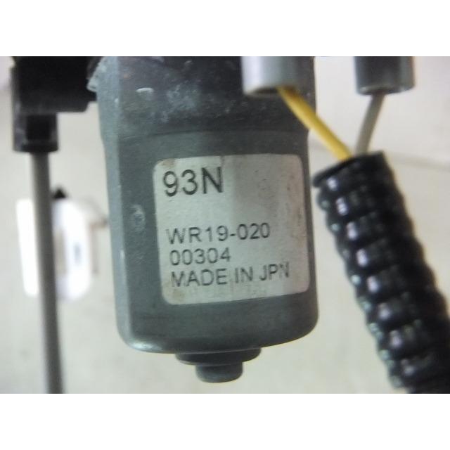 N-BOX 6BA-JF3 左フロントレギュレーター・モーター 純正品番72250-TTA