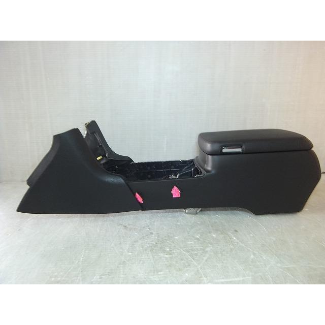 クラウン DBA-GRS200 コンソールボックス 純正品番58810-30C61-D0 管理