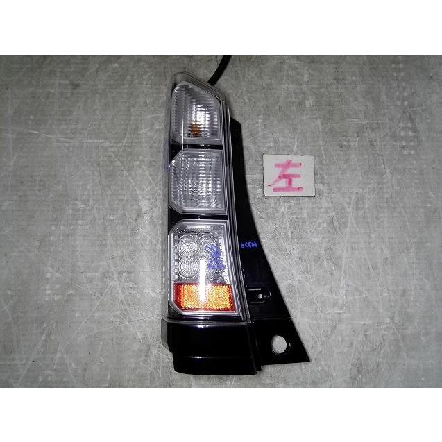 N-BOX ＋ DBA-JF1 左テールランプ ブレーキランプ ストップランプ 純正