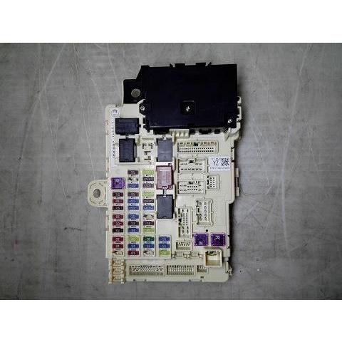 N-BOX ＋ DBA-JF1 ヒューズボックス 室内側 純正品番38209-TY7-N62