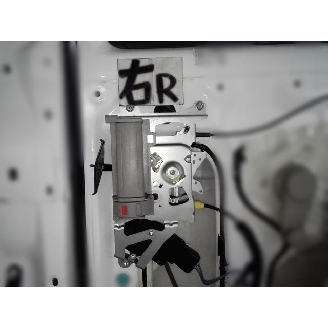 エブリイワゴン エブリィ HBD-DA17V 右スライドドアロックソレノイド