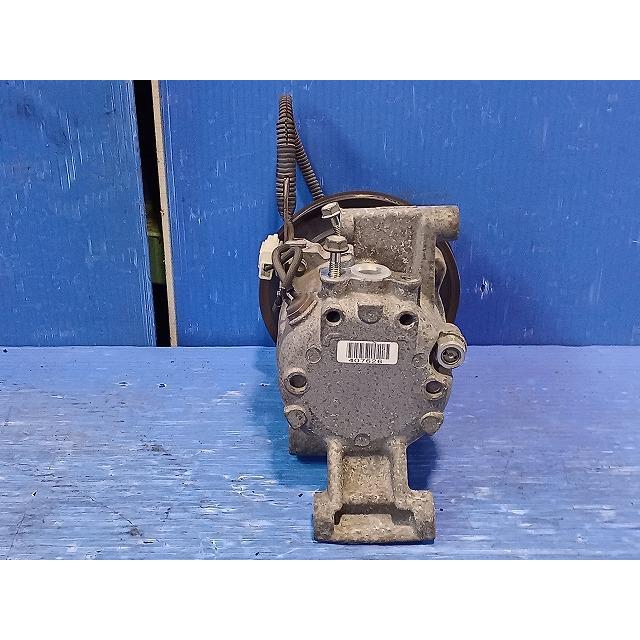 タント DBA-L375S エアコンコンプレッサー A/C AC 純正品番88320-B2020