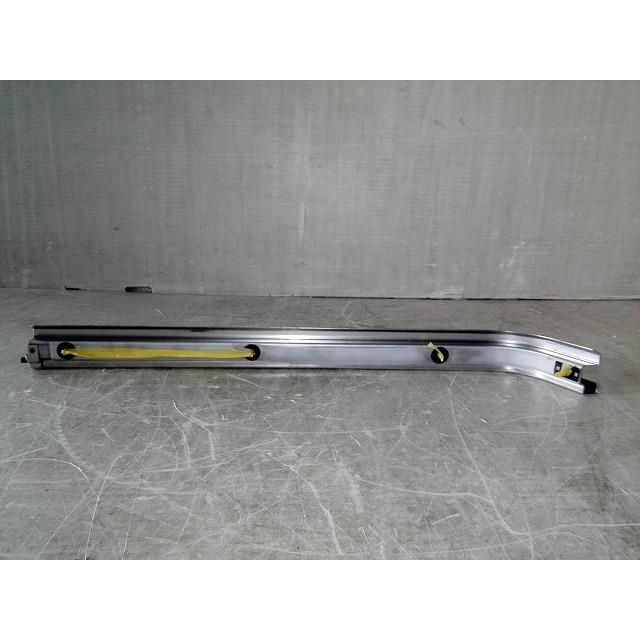 N-VAN HBD-JJ1 右スライドドアレール 純正品番72540-TXA-003 管理番号