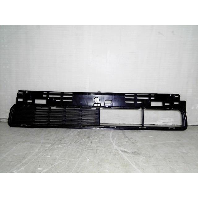 N-VAN HBD-JJ1 フロントバンパーミッドグリル 純正品番71105-TXA-003