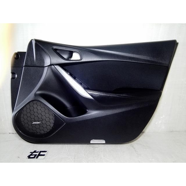 アテンザ LDA-GJ2FW 右フロントドアトリム 内張り 純正品番GJF7-68