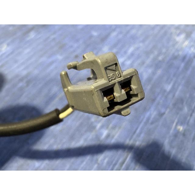 クラウン TA-JZS175 左リアABSセンサー 純正品番89546-30060 管理番号