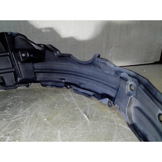 ピクシスジョイ DBA-LA250A 右フロントフェンダーライナー インナー