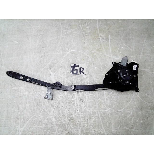 タント DBA-LA600S 右パワースライドドアモーター 純正品番85005-B2010