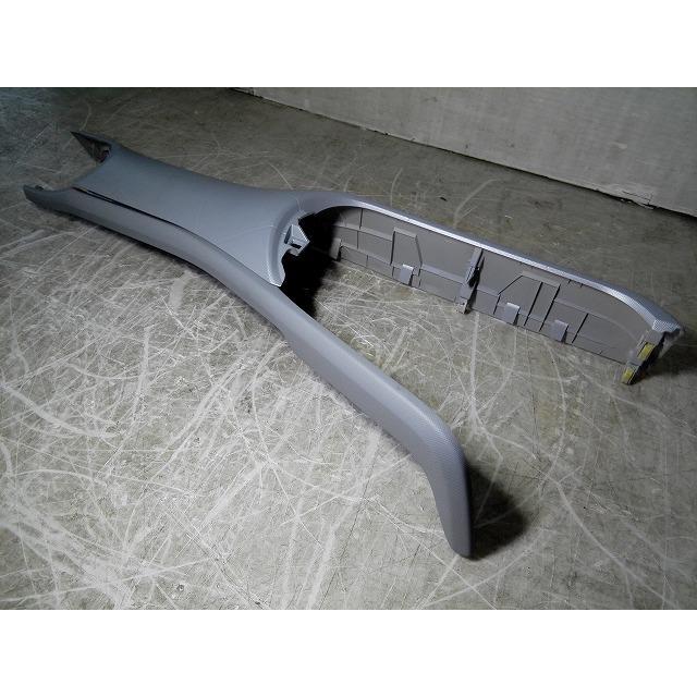 アクア DAA-NHP10 インパネガーニッシュ 純正品番55474-52050-B0 管理