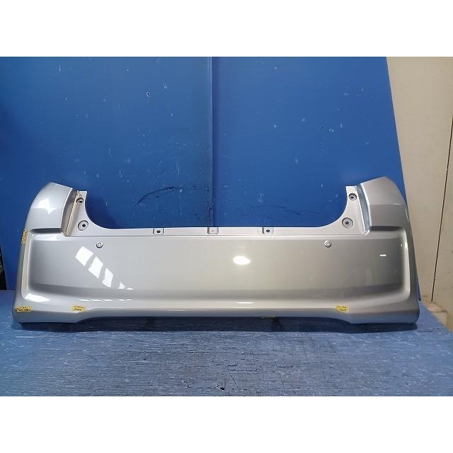 ムーヴ DBA-LA150S リア バンパー カバー カラーP17個人宅配送不可 ムーヴ DBA-LA150S リアバンパー カラー番号S28 ブライトシルバー(M