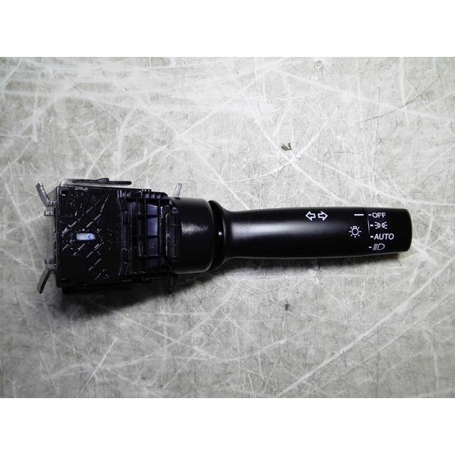 N-BOX 6BA-JF3 ライトスイッチ 純正品番35255-T5A-J11 管理番号AC7532