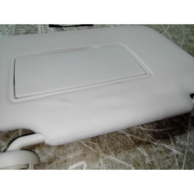N-BOX 6BA-JF3 右サンバイザー 純正品番83230-TTA-J01ZA 管理番号