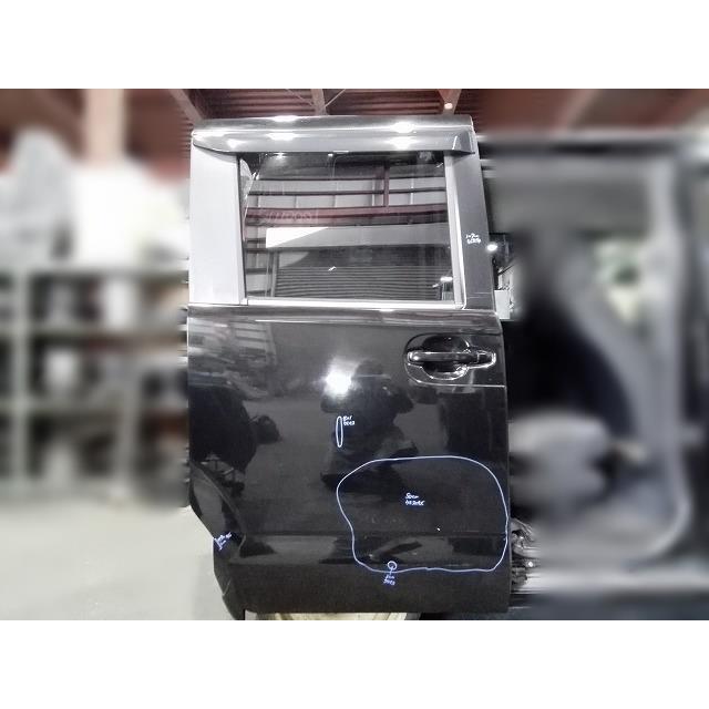 ホンダN.BOX DBA-JF1 右リアドア 右スライドドアHONDA N-BOX DBA-JF1 右スライドドア カラー番号NH850 スマートブラック 純正