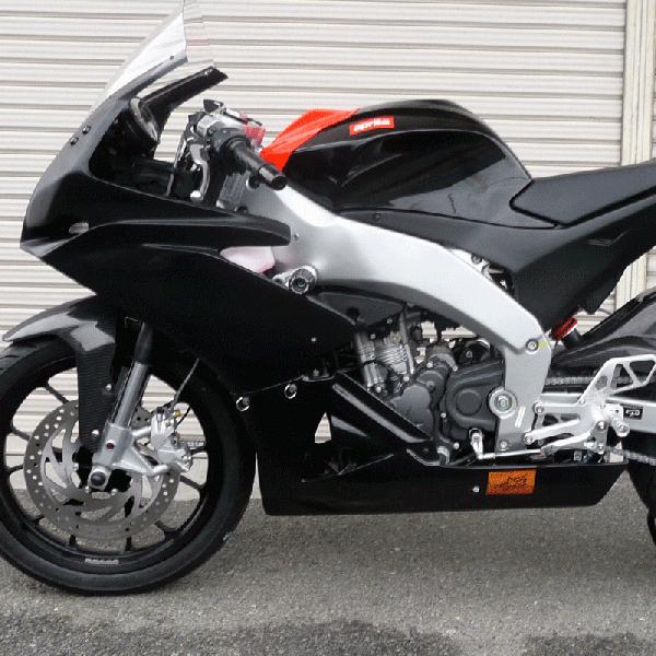 RS4 125用 フルカウル2点セット レース用 |  | 02