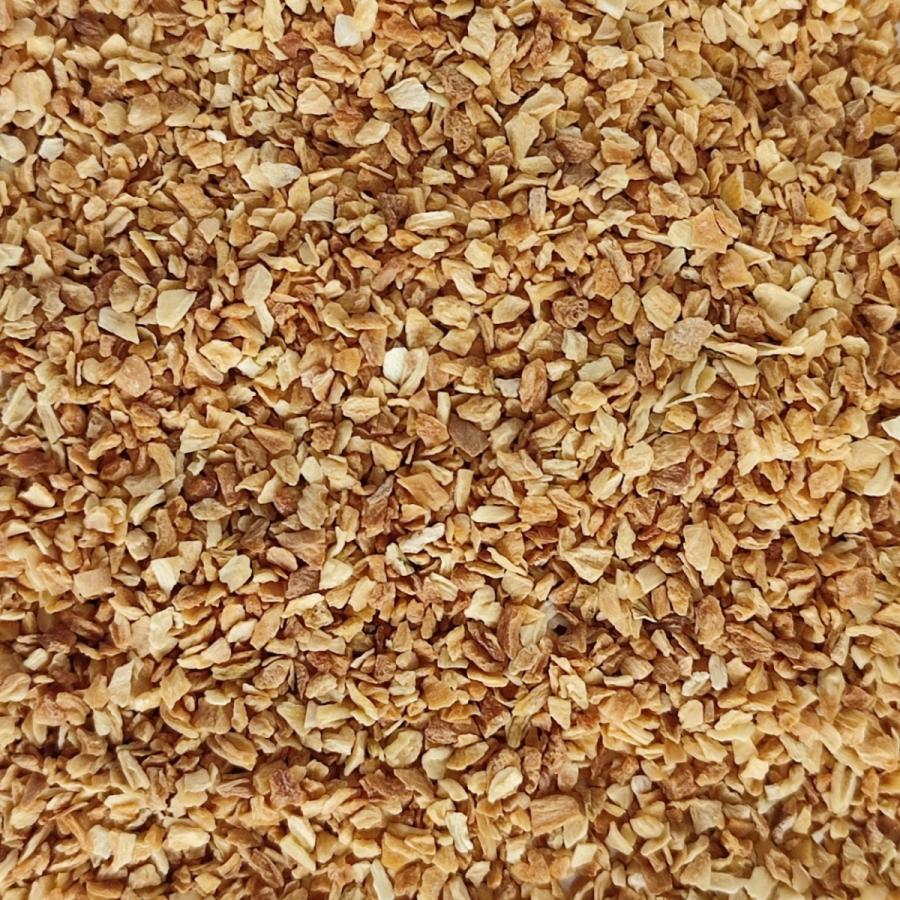 乾燥野菜 乾燥たまねぎ 淡路島産 2.5mmみじん切り品 2000g 国産 契約栽培 エアードライ製法  送料無料 常備菜 時短 お手軽 非常食 一人暮らしの画像