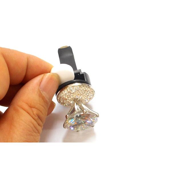 送料無料 車 芳香剤 カー フレグランス 立て爪 キュービックジルコニア ゴージャス かわいい ダイヤモンド モチーフ クリップ型 2個セット car-clip-cz2 |  | 06