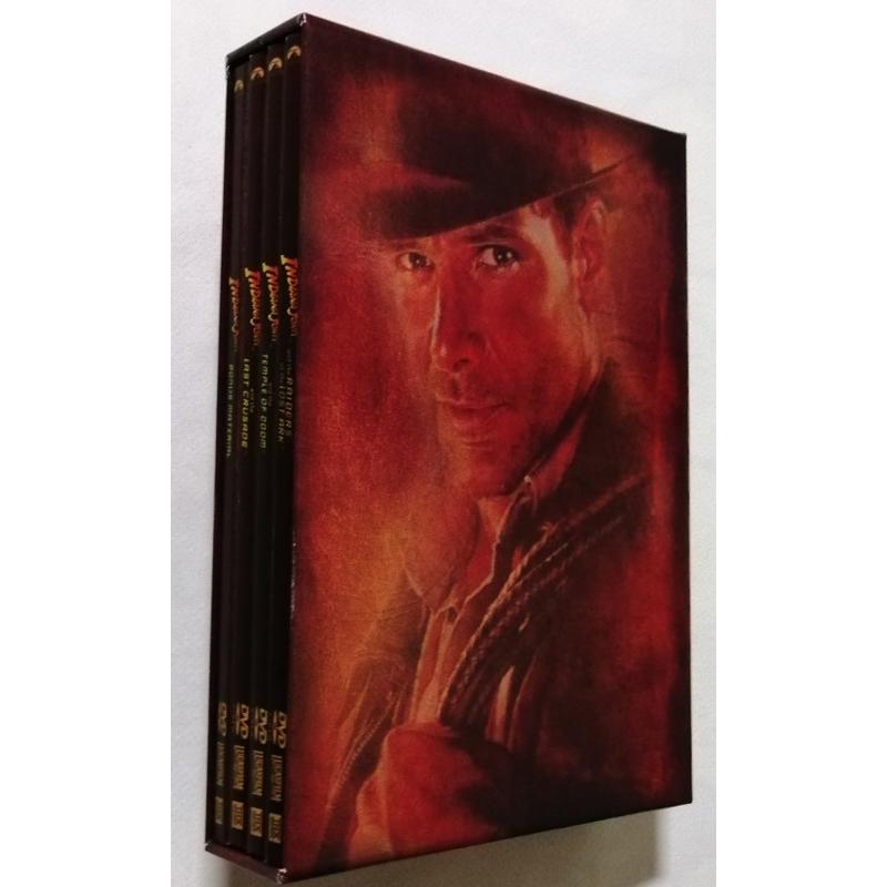 中古DVD4枚組 『 アドベンチャーズ・オブ・インディ・ジョーンズ