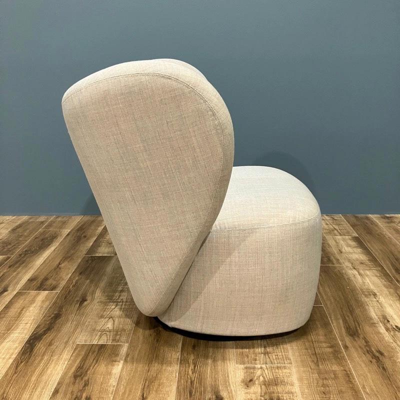 NORR11 Little Big Chair Light beige 北欧 モダン ラウンジチェア １人掛け ソファの画像