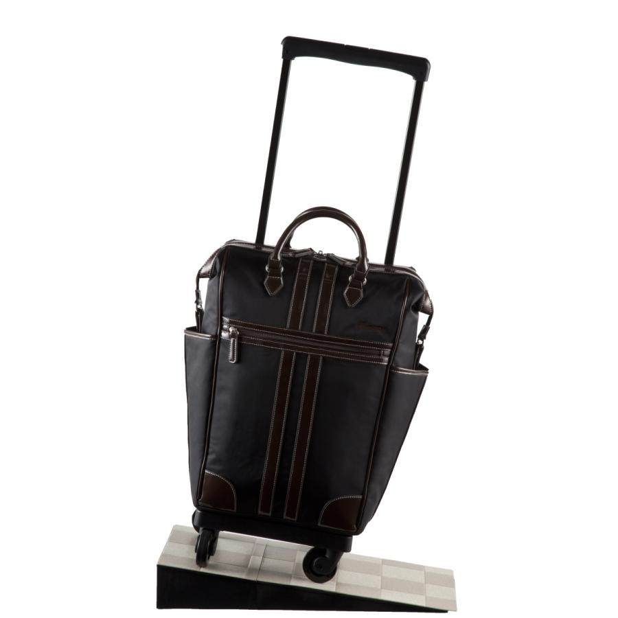 新品・未使用✨スワニー　ルーマII　キャリーバッグ　座面付き　4輪キャスター D－630 4輪ストッパー 60mmキャスター 座面付き 二層式収納