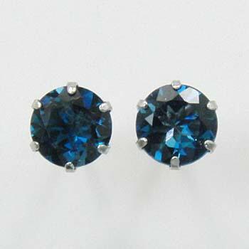 18金ホワイトゴールド インディゴブルートパーズ六本爪ピアス(通常芯・シリコンキャッチ付) | 