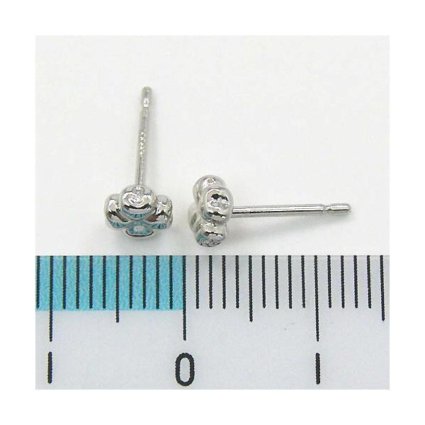 プラチナ(Pt900) 四つ葉のクローバー ピアス（太さ0.9mmx長さ10mm芯 