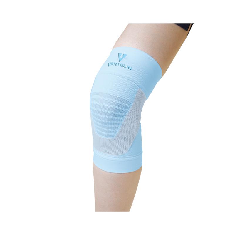 バンテリンコーワ 高通気サポーター ひざ専用 ふつう Mサイズ ライトブルー A A Shop 通販 Paypayモール