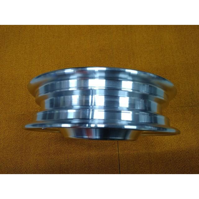 チューブレスホイール VESPA 50s / 90/ 100用 2.15-10 チューブレスホイール VESPA 50s / 90/ 100用 2.15-10