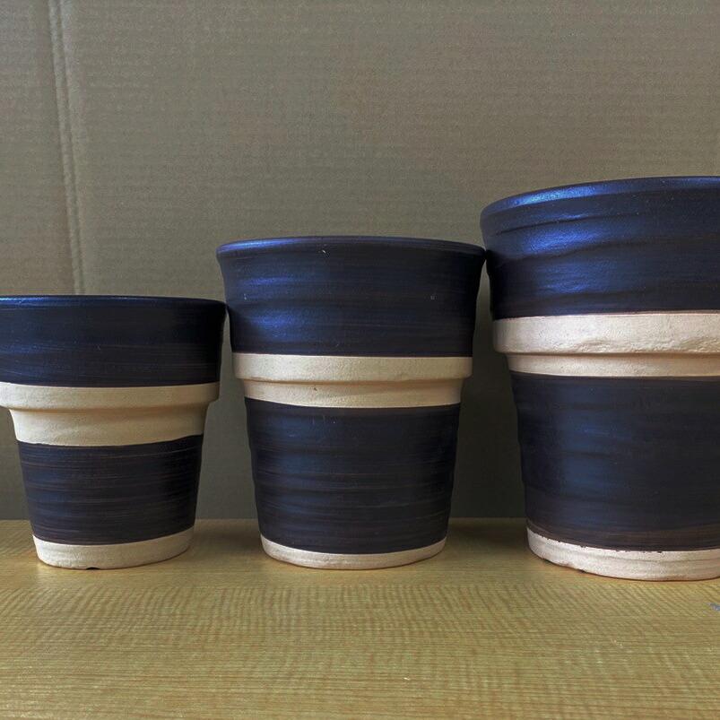 植木鉢 おしゃれ 陶器鉢 三河 ラポール S 15cm 5号 底穴あり 和風 素焼き 国 プランター 鉢 室内 屋外 鉢植え 観葉植物 多肉植物 塊根 :mma5020-05:おしゃれな植木鉢・プランター専門店アールデ - 通販 - Yahoo!ショッピング 植木鉢 おしゃれ 陶器鉢 三河 ラポール S 15cm 5号 底穴あり 和風 素焼き 国 プランター 鉢 室内 屋外 鉢植え 観葉植物 多肉植物 塊根 :mma5020-05:おしゃれな植木鉢・プランター専門店アールデ - 通販 - Yahoo!ショッピング