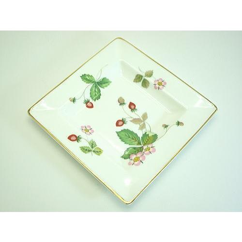 ウェッジウッド Wedgwood ワイルドストロベリー スクエアトレイ 12cm 