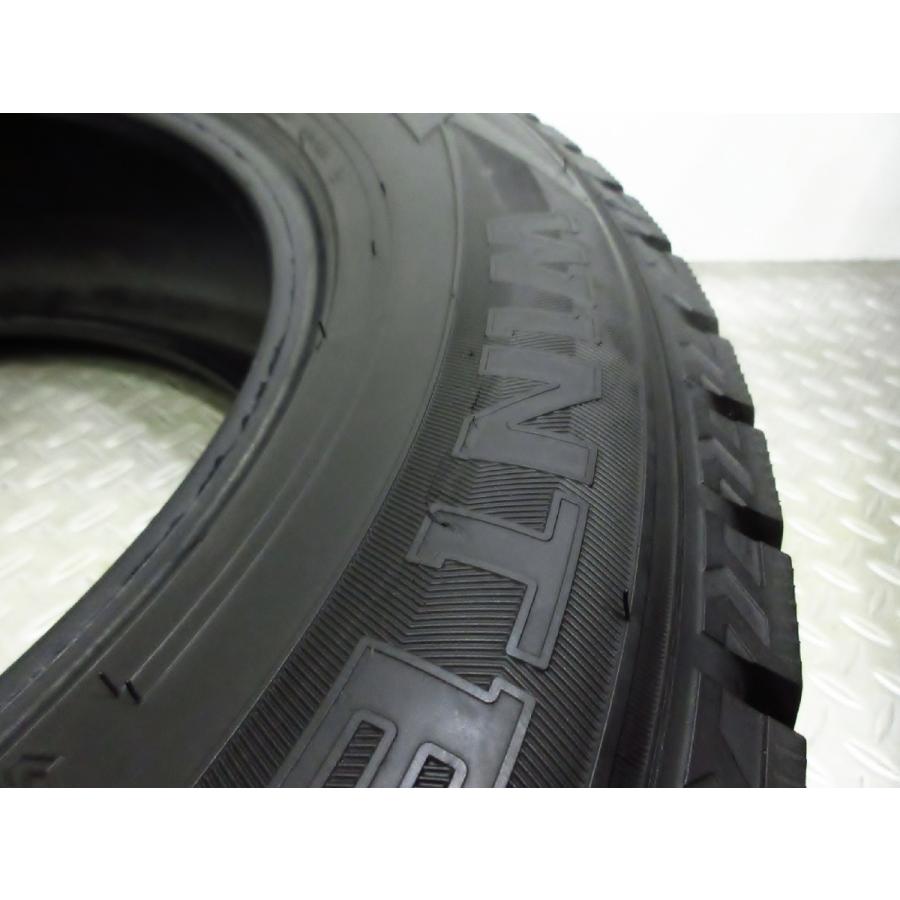 ①【バリ溝 国産 】215/60R16 ダンロップ ウィンターマックス WM02 DUNLOP（ダンロップ） 超バリ溝 WM02 215/60R16 WINTER MAXX 2022年