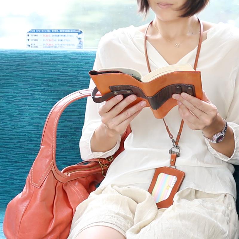 【ABALLI】ブックカバー 文庫判 [テナージュ］馬革 木目 文庫本 ハヤカワ文庫対応 父の日 母の日 入学祝い 読書 贈り物 ギフトの画像